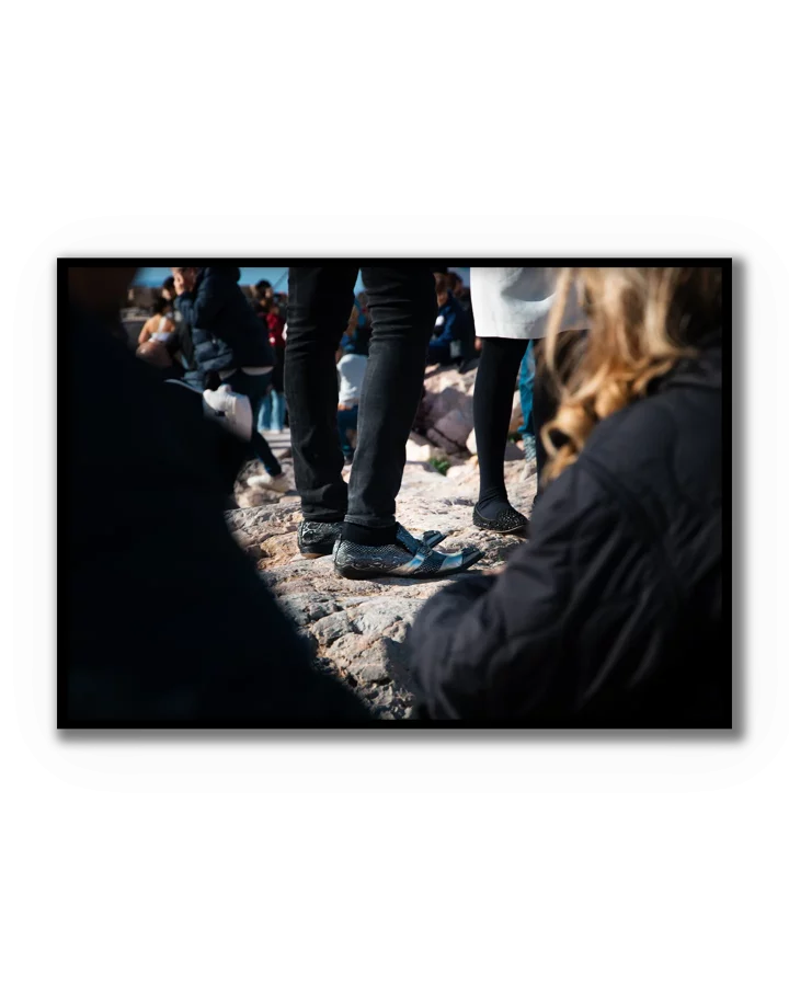 Fotografía documental contemporánea Presencia de BORRO con escena urbana y narrativa humana